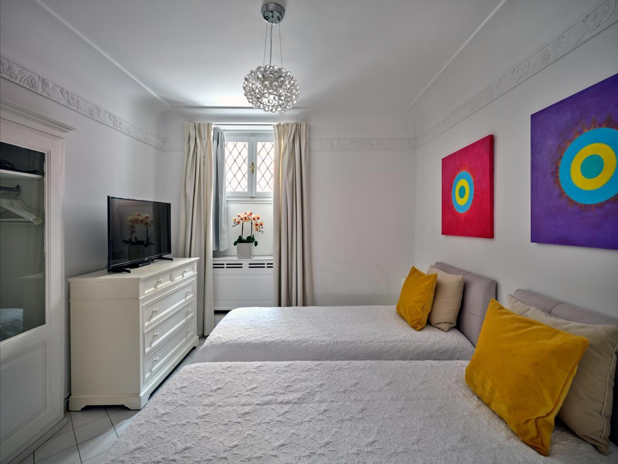 Villa The White House In Plaka By Jj Hospitality Athen Exterior foto